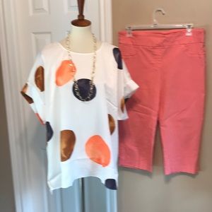 Ruby Rd. Stretch capris 18 blouse sold separate